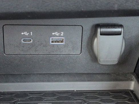 Used 2023 Nissan Altima 2.5 SR w/ SR Premium Package image 22