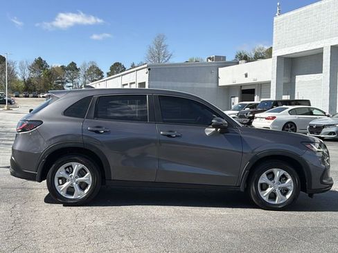 Used 2023 Honda HR-V LX image 25