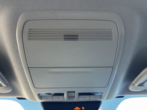 Used 2021 MAZDA MAZDA3 2.5 Turbo Sedan w/Premium Plus image 32