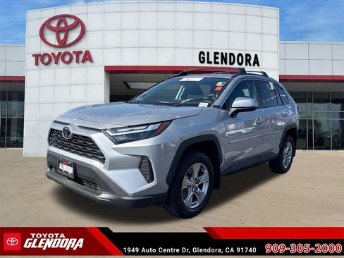Certified 2023 Toyota RAV4 XLE w/ Convenience Package FWD image 4