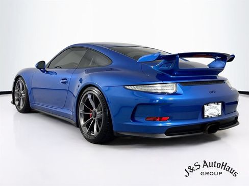 Used 2015 Porsche 911 GT3 RWD image 5