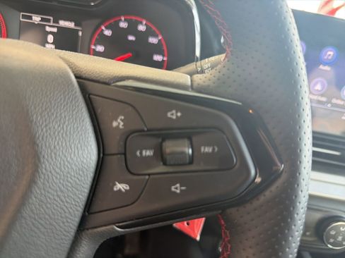 Used 2024 Chevrolet Trax RS w/ Driver Confidence Package image 12