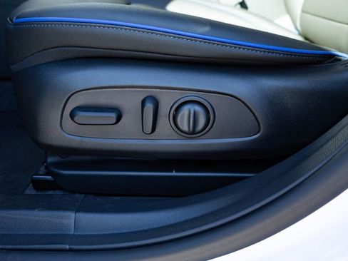 New 2026 Buick Envista Sport Touring w/ Convenience I Package FWD image 17