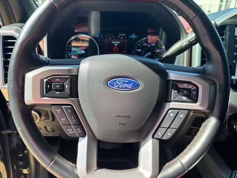 Used 2022 Ford F250 Platinum w/ FX4 Off-Road Package AWD/4WD image 23