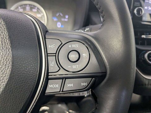 Certified 2021 Toyota Corolla SE FWD image 18