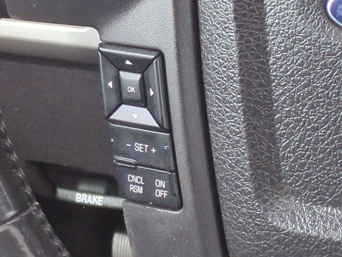 Used 2012 Ford F150 Lariat w/ Lariat Plus Pkg AWD/4WD image 24