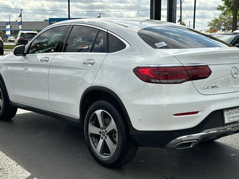 Used 2023 Mercedes-Benz GLC 300 4MATIC Coupe image 6