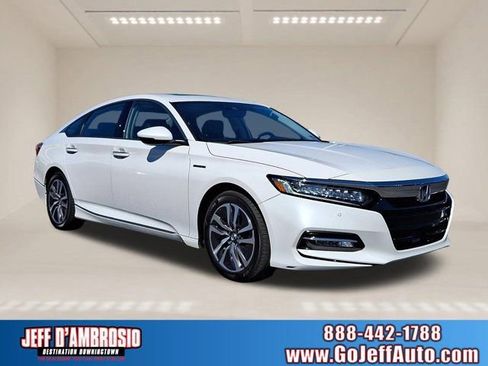Used 2019 Honda Accord Touring image 1