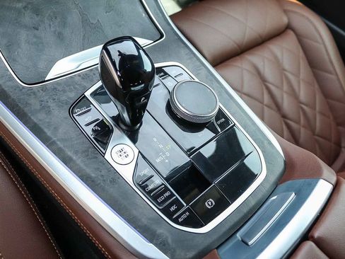 Used 2023 BMW X5 xDrive40i w/ M Sport Package AWD/4WD image 20