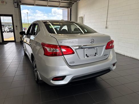 Used 2019 Nissan Sentra SV w/ Special Edition Package FWD image 6