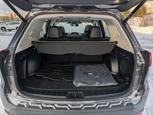 Used 2022 Subaru Forester Touring w/ Popular Package #3 image 18