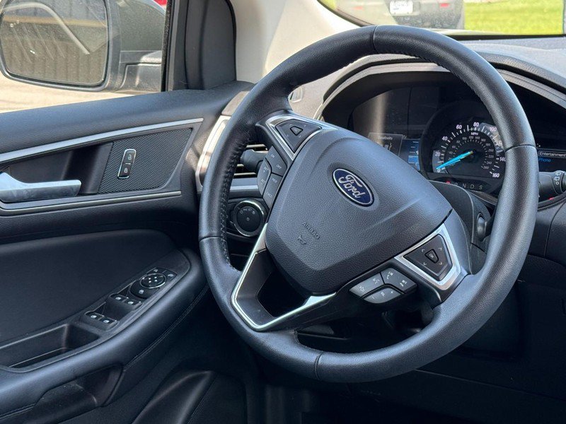Used 2024 Ford Edge SEL w/ Convenience Package AWD/4WD image 12