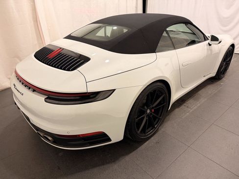 Certified 2020 Porsche 911 Carrera 4S image 10