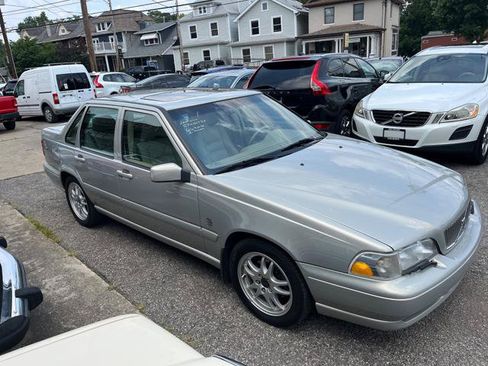 Used 2000 Volvo S70 GLT FWD image 4