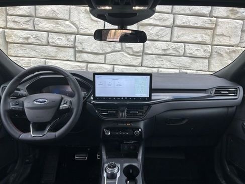 Used 2023 Ford Escape ST-Line w/ Tech Pack #1 image 10