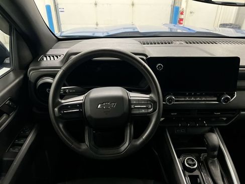 Used 2023 Chevrolet Colorado Trail Boss w/ LPO, Dark Essentials Package AWD/4WD image 11