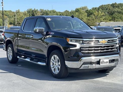 Used 2024 Chevrolet Silverado 1500 LTZ w/ LTZ Premium Package image 2