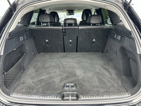 Used 2024 Mercedes-Benz GLC 300 image 12