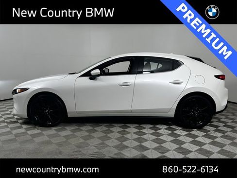 Used 2021 MAZDA MAZDA3 s image 4