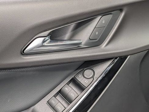 New 2027 Chevrolet Equinox LT FWD image 14