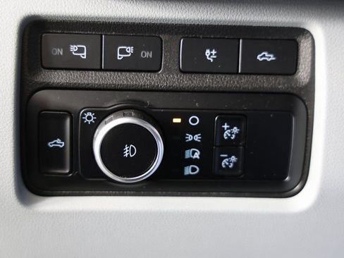 Used 2024 Ford F250 Limited w/ FX4 Off-Road Package image 28