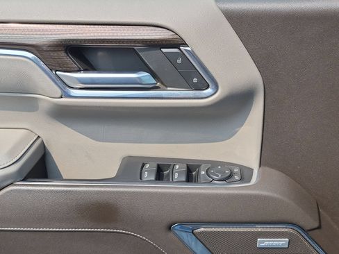 Certified 2023 Chevrolet Silverado 1500 LT Trail Boss w/ Convenience Package II AWD/4WD image 23