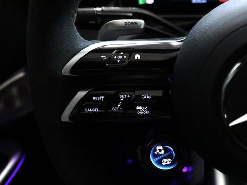 Used 2023 Mercedes-Benz C 43 AMG 4MATIC Sedan image 4