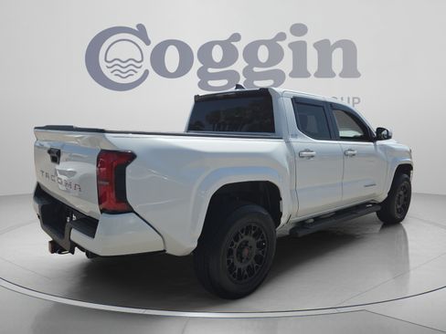 Used 2024 Toyota Tacoma SR5 RWD image 5