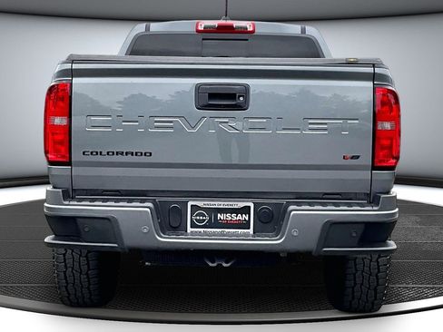 Used 2022 Chevrolet Colorado Z71 AWD/4WD image 5