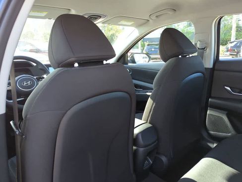 New 2026 Hyundai Elantra SE FWD image 20