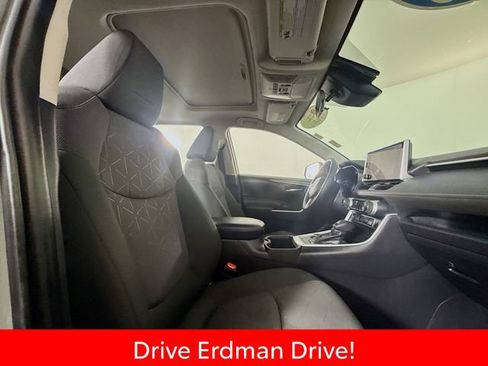 Used 2023 Toyota RAV4 XLE w/ Convenience Package AWD/4WD image 25