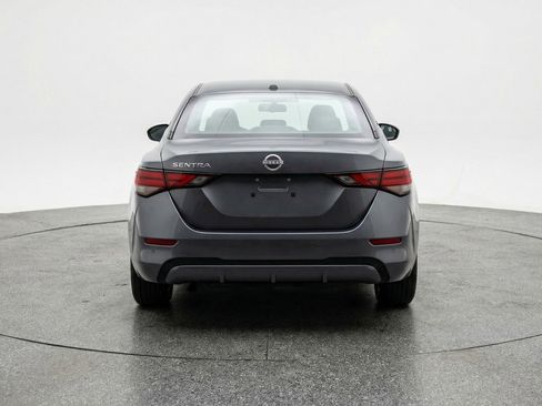 Used 2025 Nissan Sentra SV image 7
