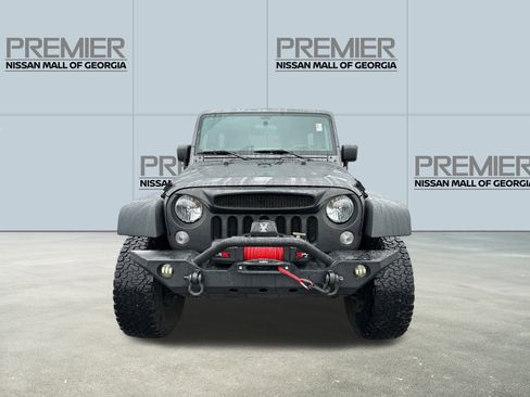 Used 2016 Jeep Wrangler Unlimited Sport w/ Connectivity Group image 2