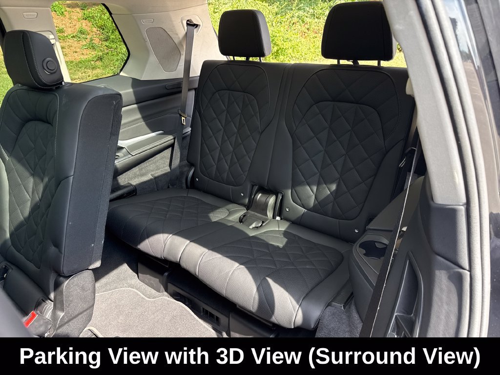 Used 2025 BMW X7 xDrive40i AWD/4WD image 28