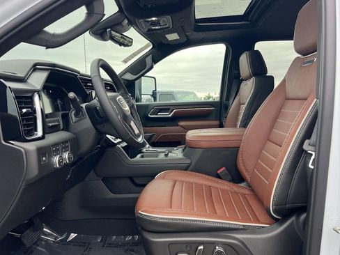 New 2026 GMC Sierra 3500 Denali Ultimate image 24