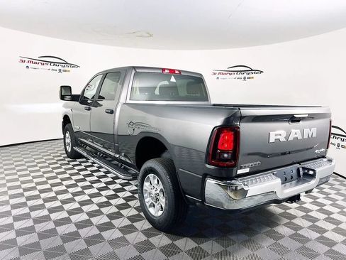 Used 2025 RAM 2500 Big Horn AWD/4WD image 6