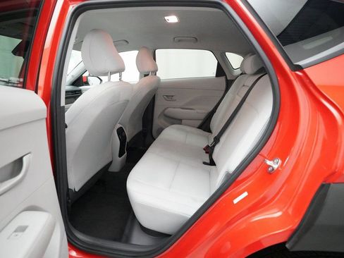 Used 2025 Hyundai Kona SEL image 15