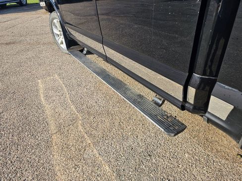 Used 2019 Ford F150 Platinum w/ Equipment Group 701A Luxury AWD/4WD image 11