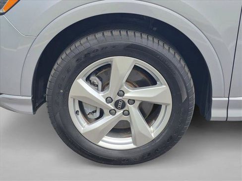 Used 2022 Audi Q3 2.0T Premium AWD/4WD image 22