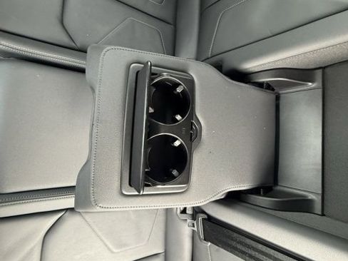 Used 2025 Audi Q3 2.0T Premium image 19