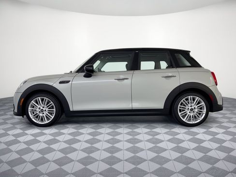 Used 2022 MINI Cooper S FWD image 2