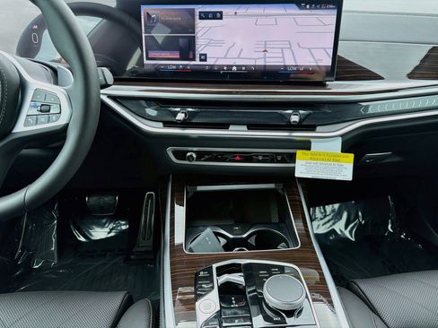 New 2027 BMW X7 xDrive40i w/ M Sport Package AWD/4WD image 20