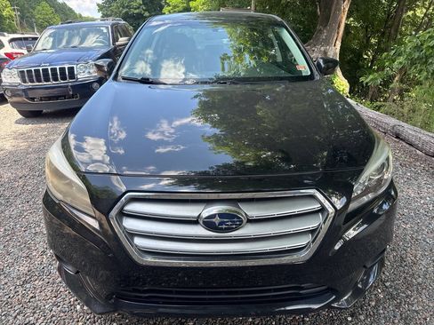 Used 2015 Subaru Legacy 2.5i Limited AWD/4WD image 3