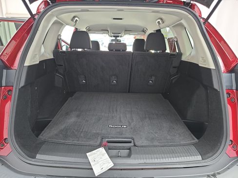 Certified 2023 Nissan Rogue S image 12