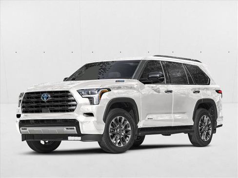 Used 2023 Toyota Sequoia SR5 w/ SR5 Premium Package AWD/4WD image 1