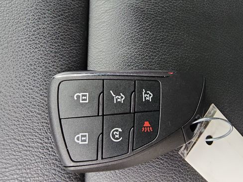 Used 2024 Chevrolet Suburban LT w/ Luxury Package AWD/4WD image 26