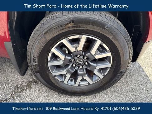 Used 2024 Nissan Frontier SL image 12