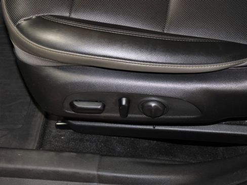 Used 2024 Chevrolet Trax ACTIV w/ Driver Confidence Package image 13