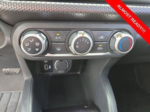 Used 2020 Nissan Kicks S FWD image 21
