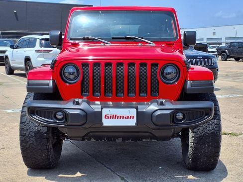 Used 2019 Jeep Wrangler Unlimited Sahara AWD/4WD image 23